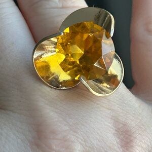 Vintage 1960 cocktail Gold and Yellow topaz Gemstone Ring size 6 1/2